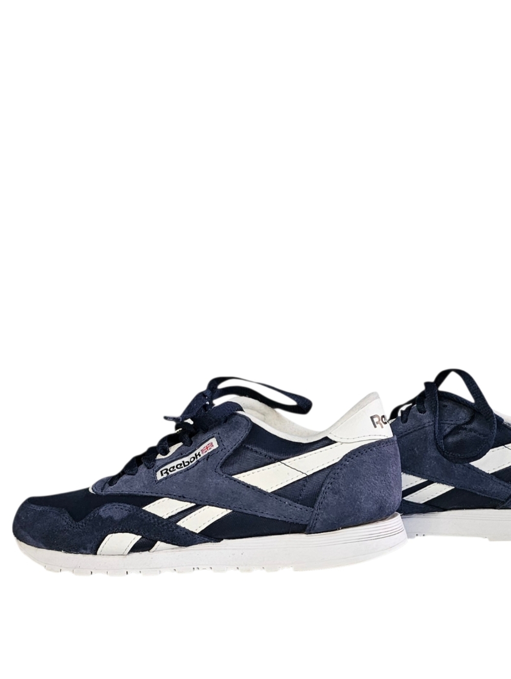 Reebok Unisex Navy Blue White Classic Nylon Sneakers men's 5.5 women's 7.5 - Picture 3 of 9